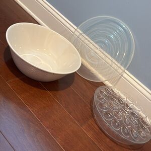 William Sonoma melamine salad bowl deviled egg server chill bowl
